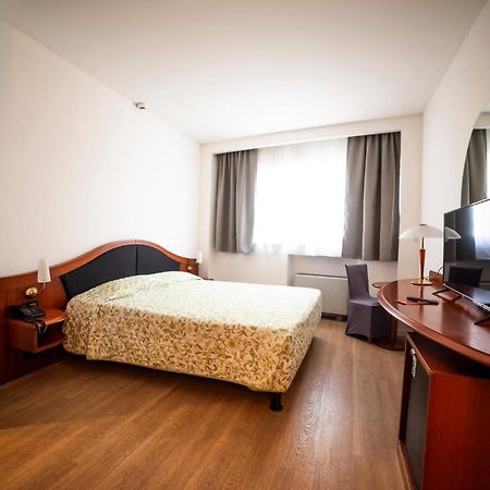 Hotel Donizetti 랄리오 외부 사진