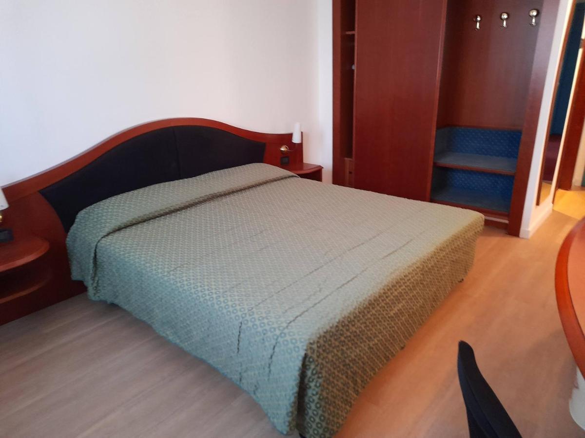 Hotel Donizetti 랄리오 외부 사진